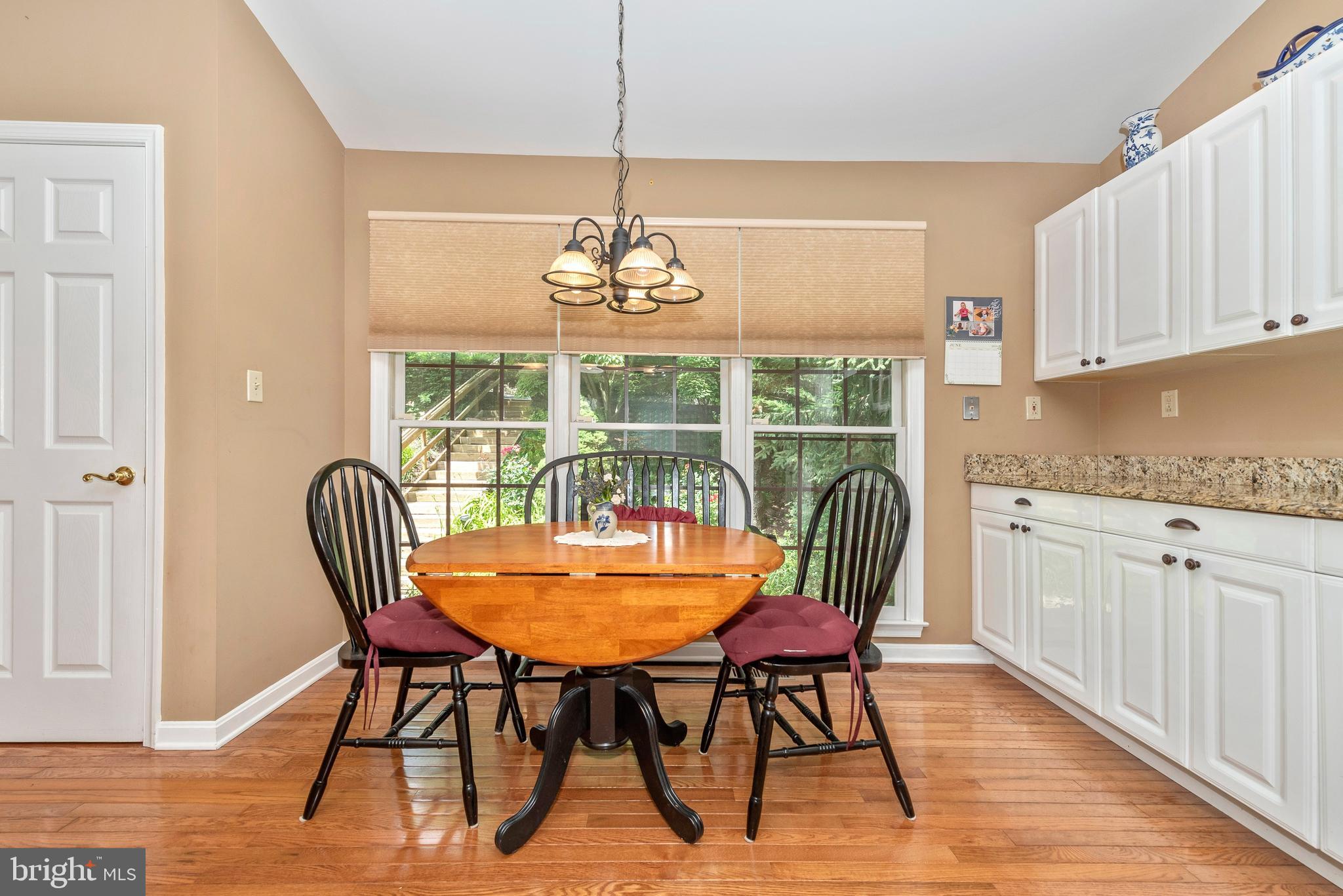 6939 Meadowlake Road New Market, MD 21774 - Photo 11 of 53 Eat in Kitchen