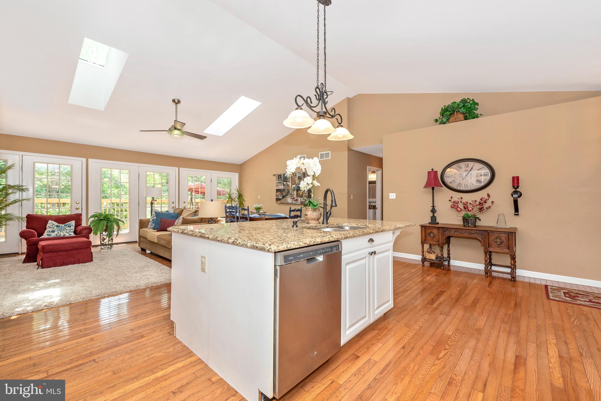 6939 Meadowlake Road New Market, MD 21774 - Photo 13 of 53 Kitchen