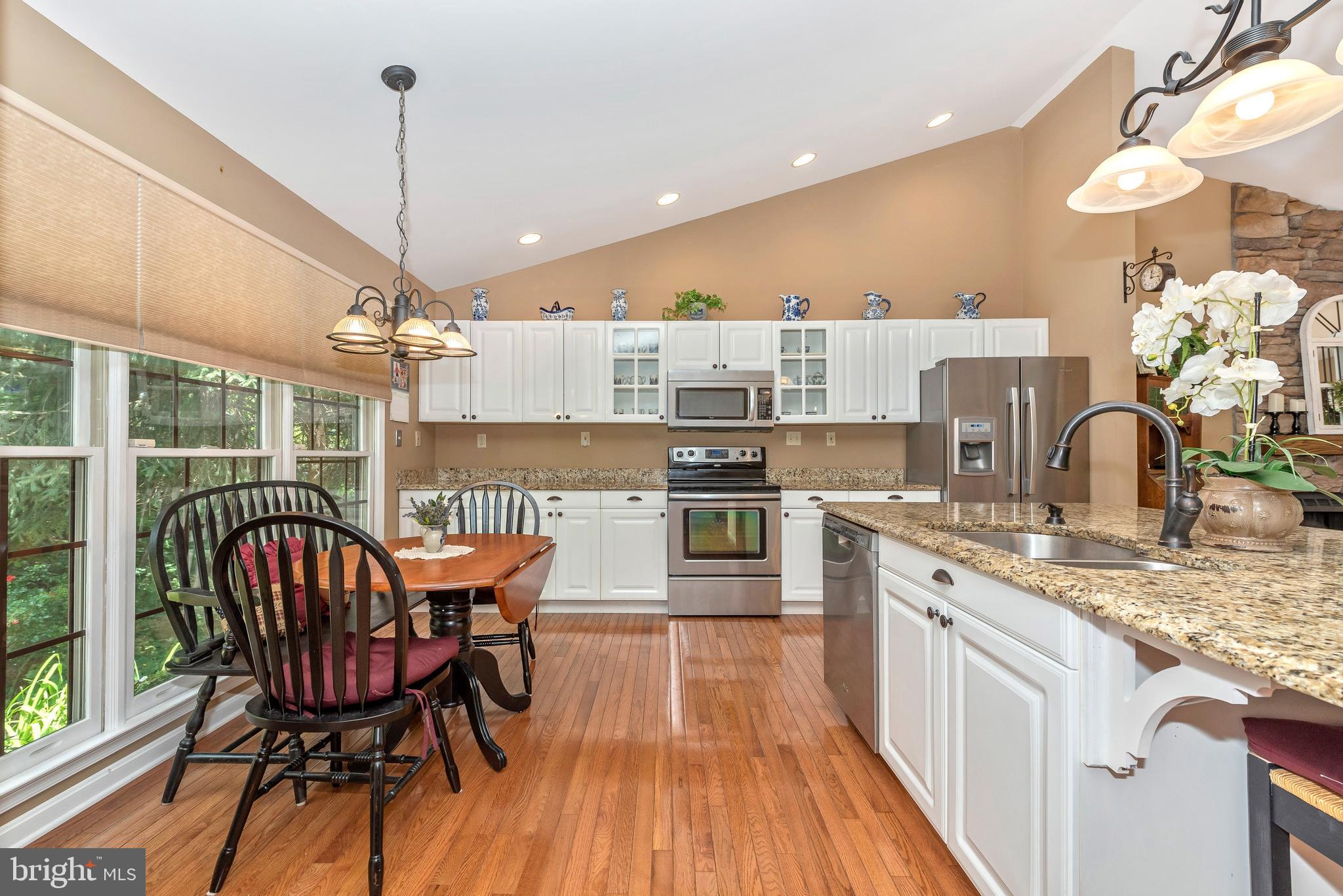 6939 Meadowlake Road New Market, MD 21774 - Photo 10 of 53 Kitchen