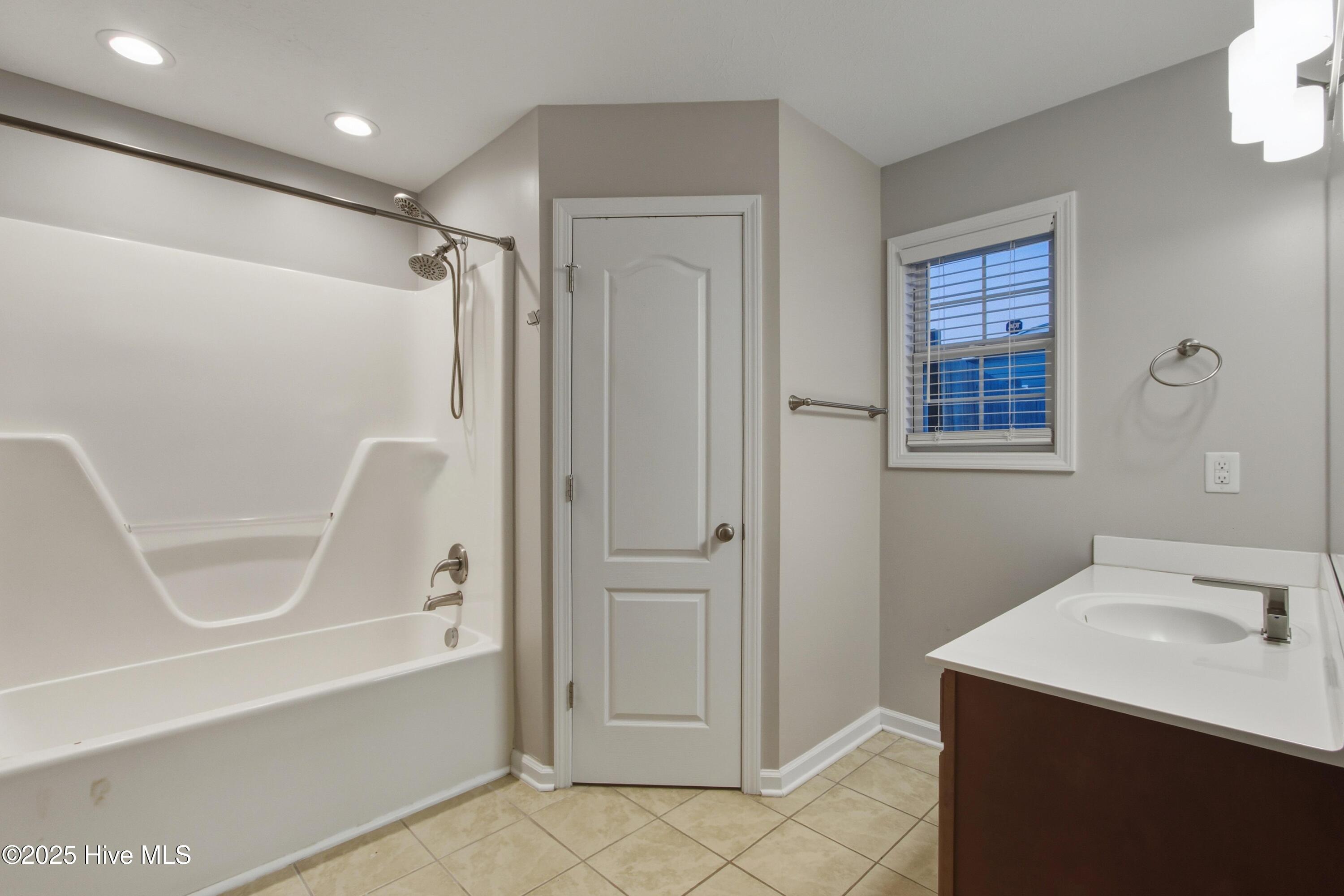 207 Seville Street Jacksonville, NC 28546 - Photo 19 of 35 207SevilleSt-18