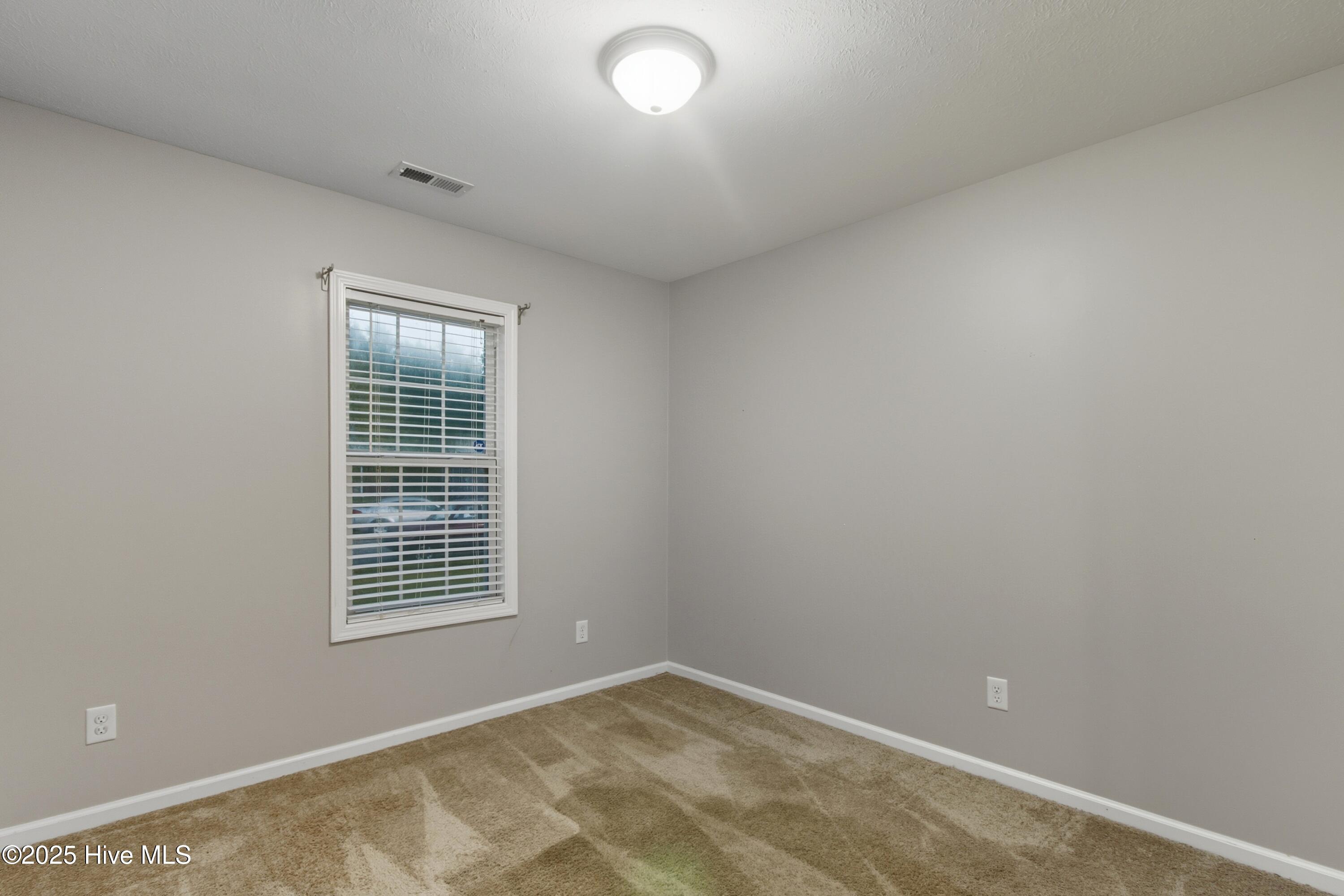 207 Seville Street Jacksonville, NC 28546 - Photo 24 of 35 207SevilleSt-23