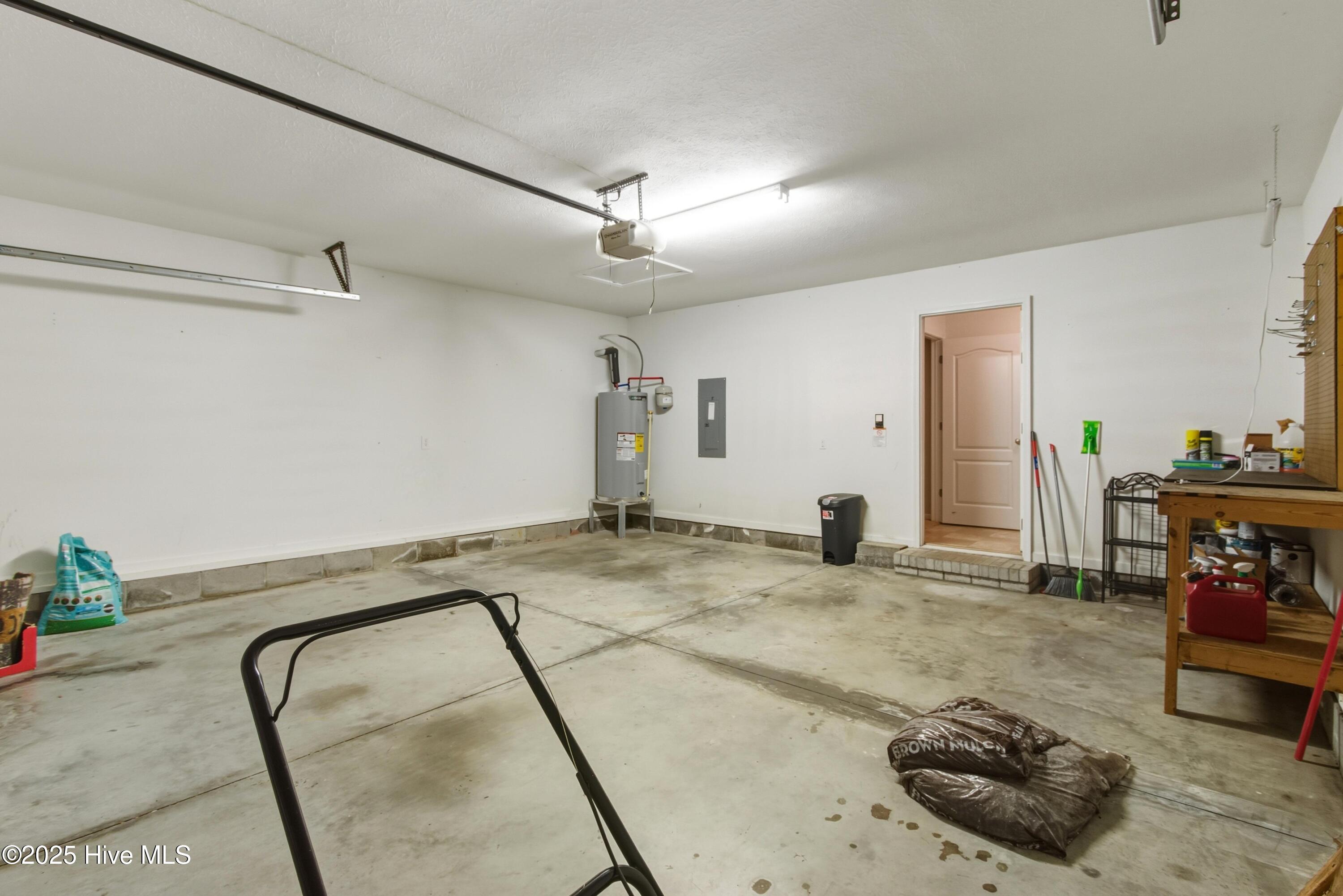 207 Seville Street Jacksonville, NC 28546 - Photo 29 of 35 207SevilleSt-28