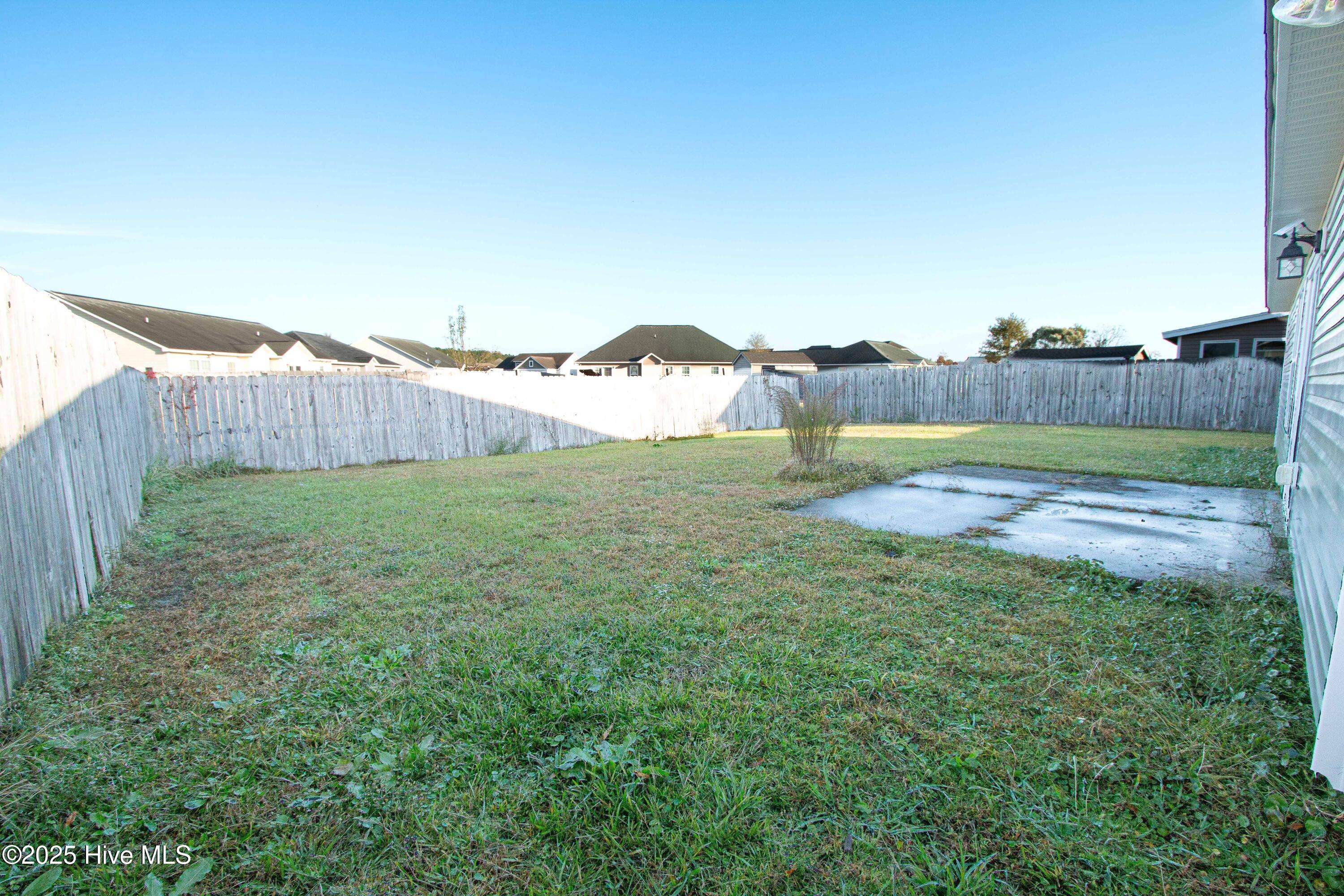 207 Seville Street Jacksonville, NC 28546 - Photo 31 of 35 Outside-3