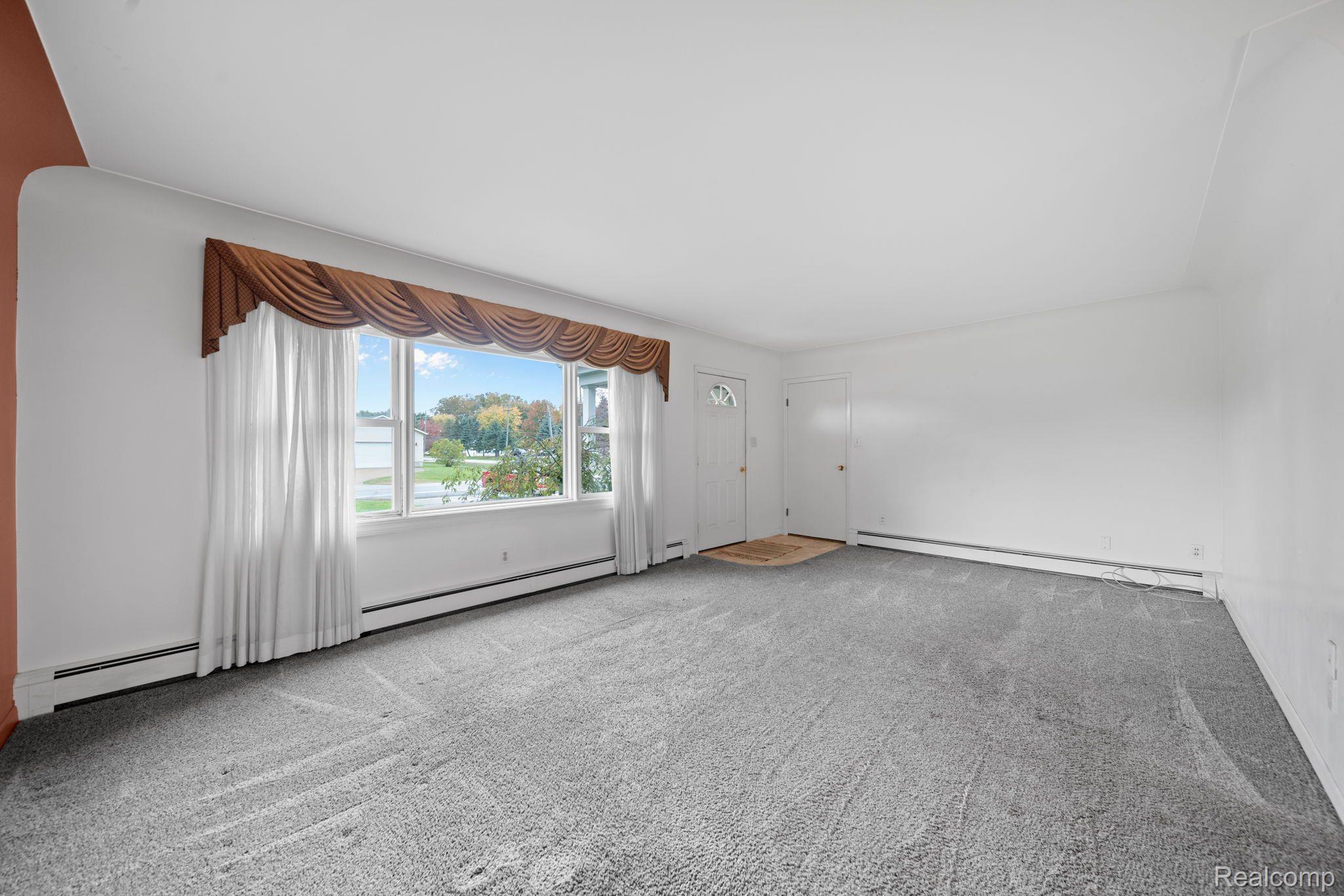 2980 Beach Road Port Huron, MI 48060 - Photo 11 of 43 Gallery Image 11