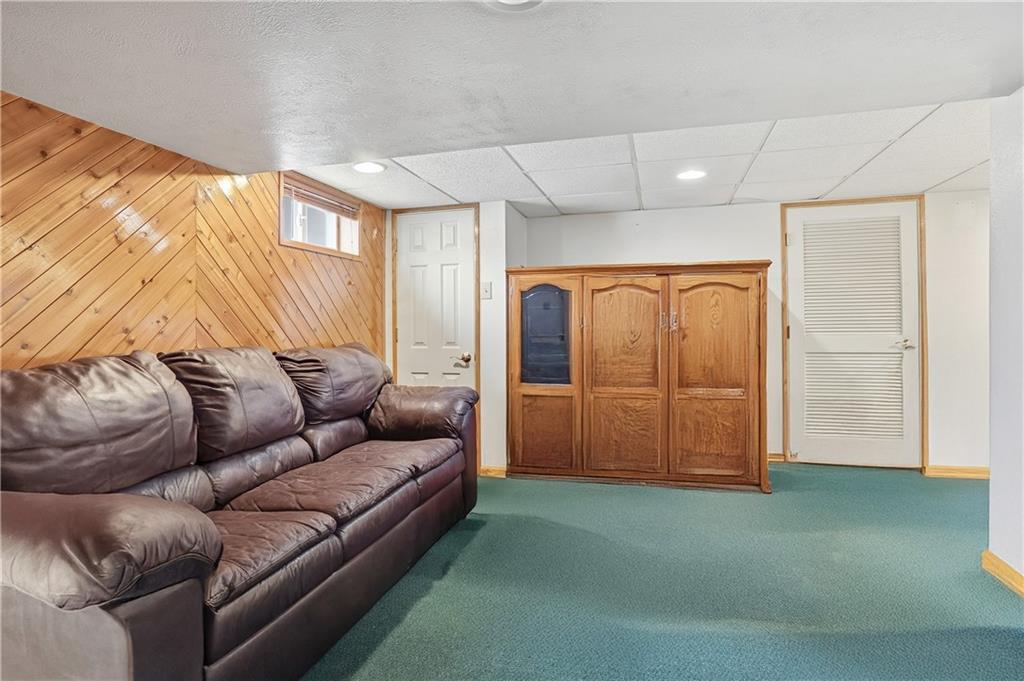 396 Oak Spring Road Canonsburg, PA 15317 - Photo 28 of 37