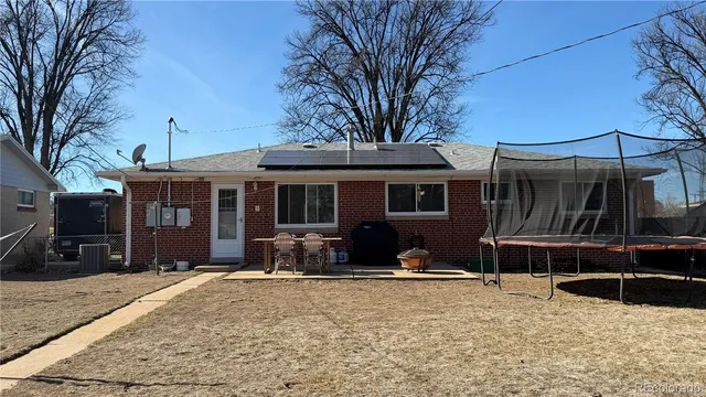 $2,600 | 2512 South Stuart Street, Denver, CO 80219