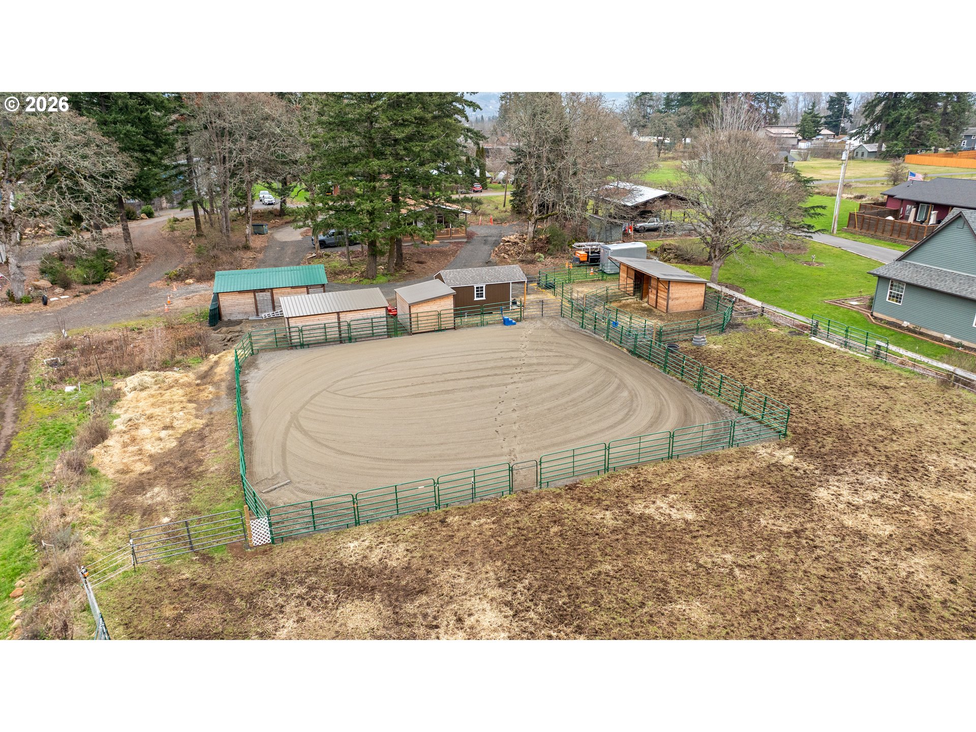 1390 Rockford Road Hood River, OR 97031 - Photo 11 of 14 a outdoor space view