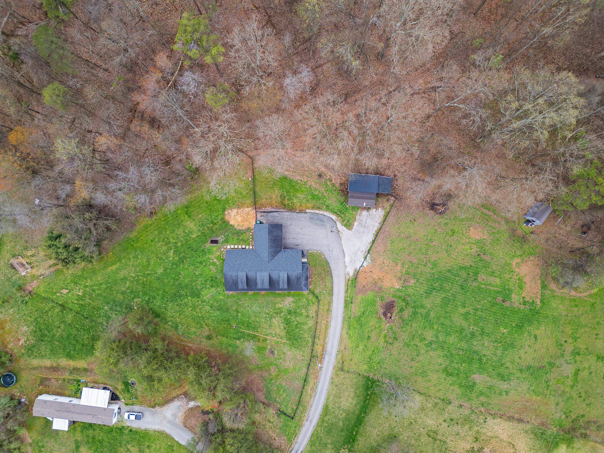 49 Lazy Bones Farm Road Scott Depot, WV 25560 - Photo 10 of 32 Gallery Image 10