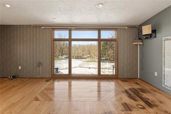 $450,000 | 2700 Sanitarium Road, Manchester, NY 14432