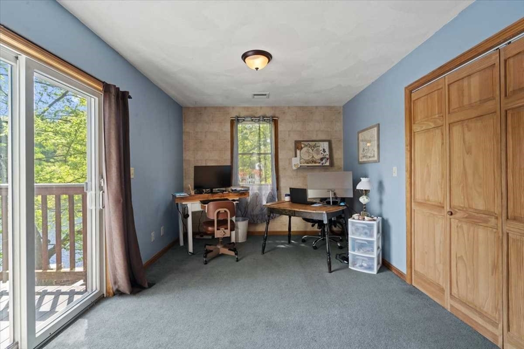 212 Grove Street Clinton, MA 01510 - Photo 17 of 30