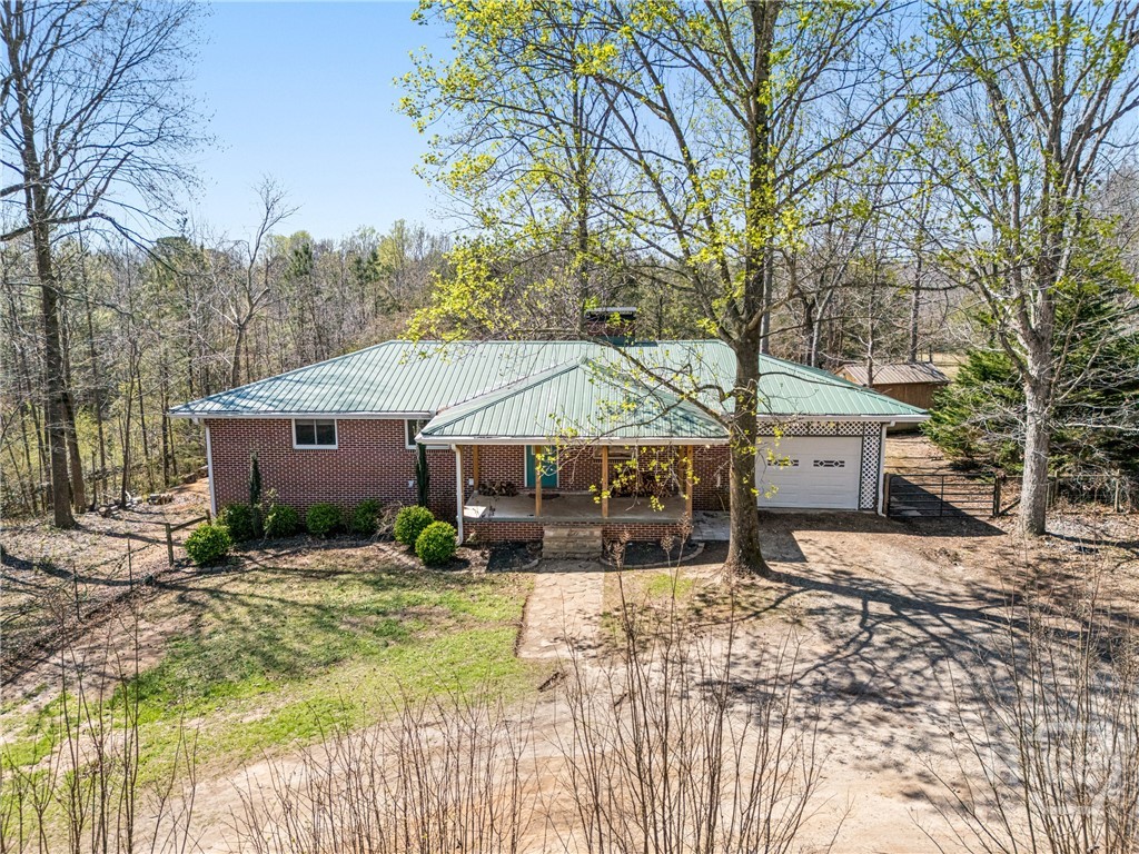 154 Eastanollee Road Eastanollee, GA 30538 - Photo 1 of 25