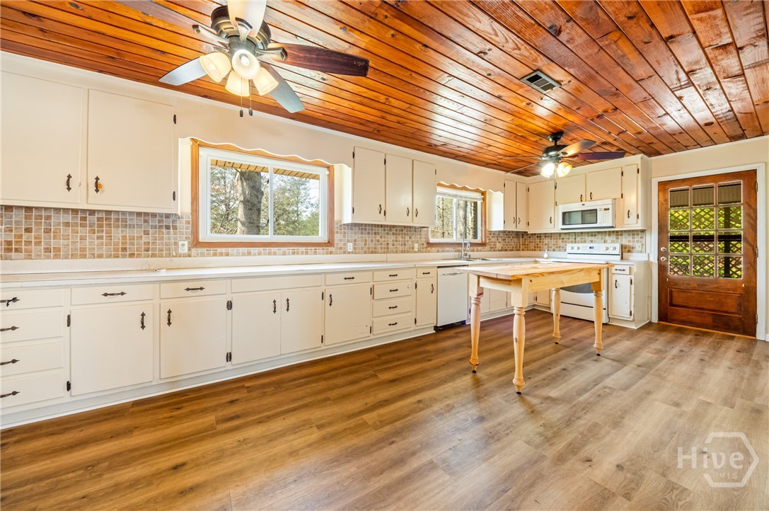 154 Eastanollee Road Eastanollee, GA 30538 - Photo 5 of 25