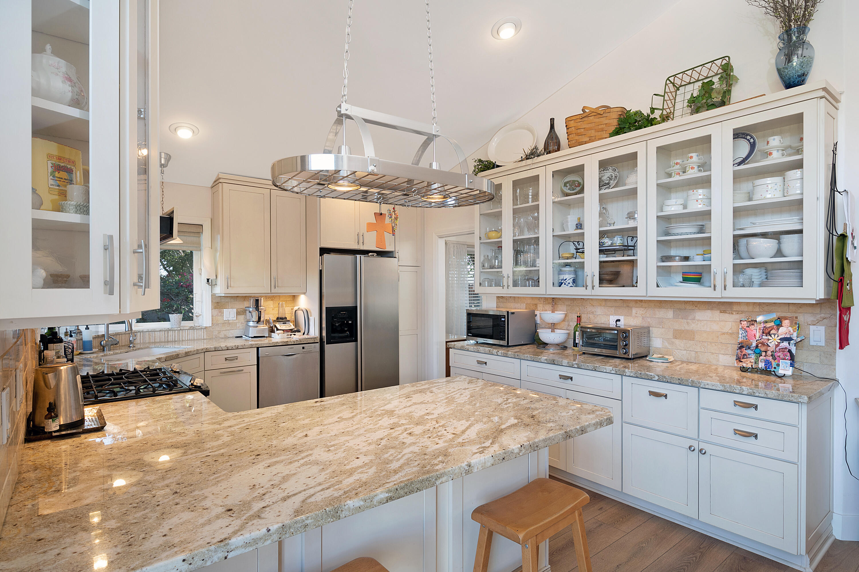 5000 Oak Ridge Road Santa Barbara, CA 93111 - Photo 12 of 31 Kitchen