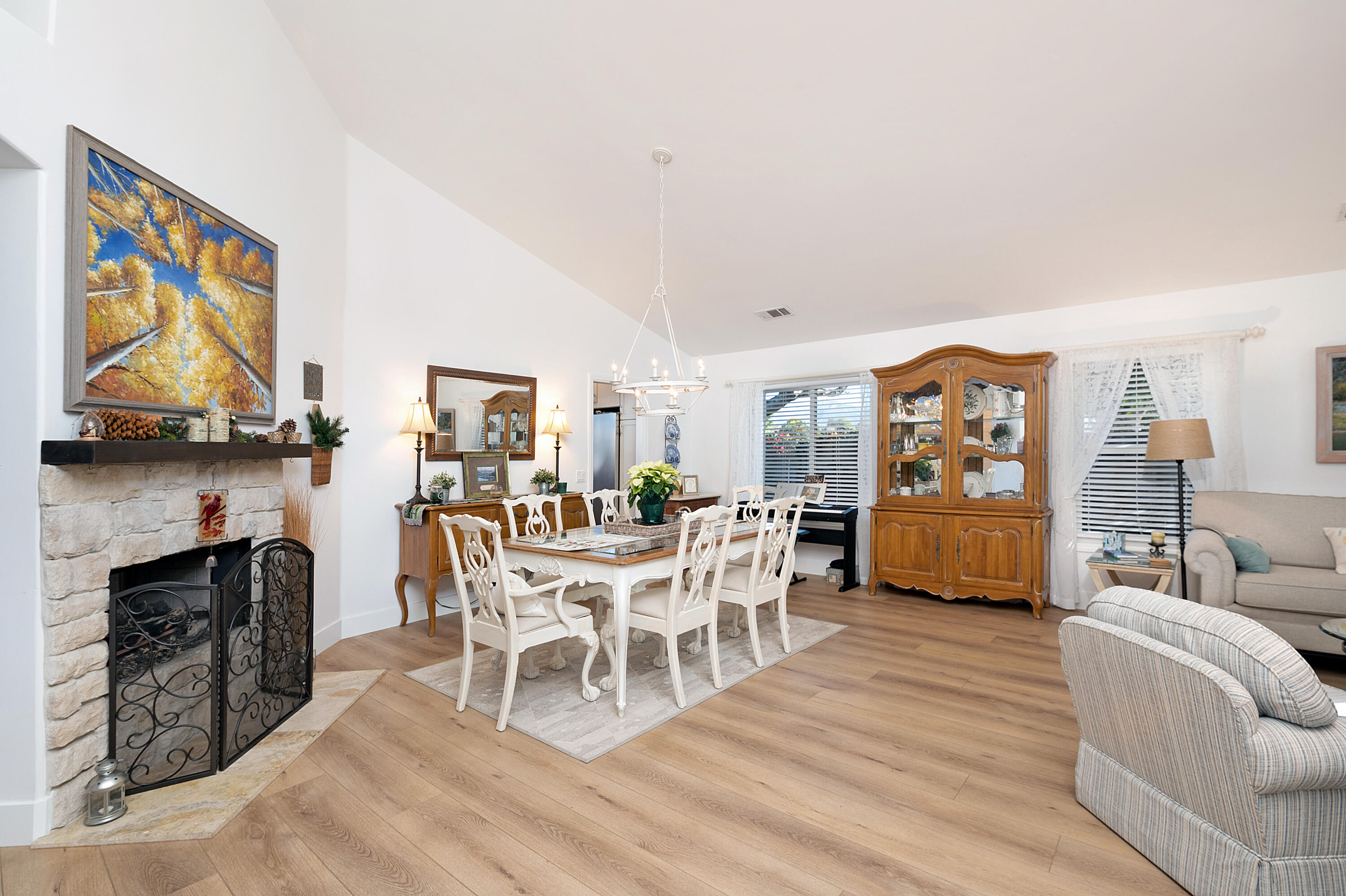 5000 Oak Ridge Road Santa Barbara, CA 93111 - Photo 2 of 31 Formal dining and living room