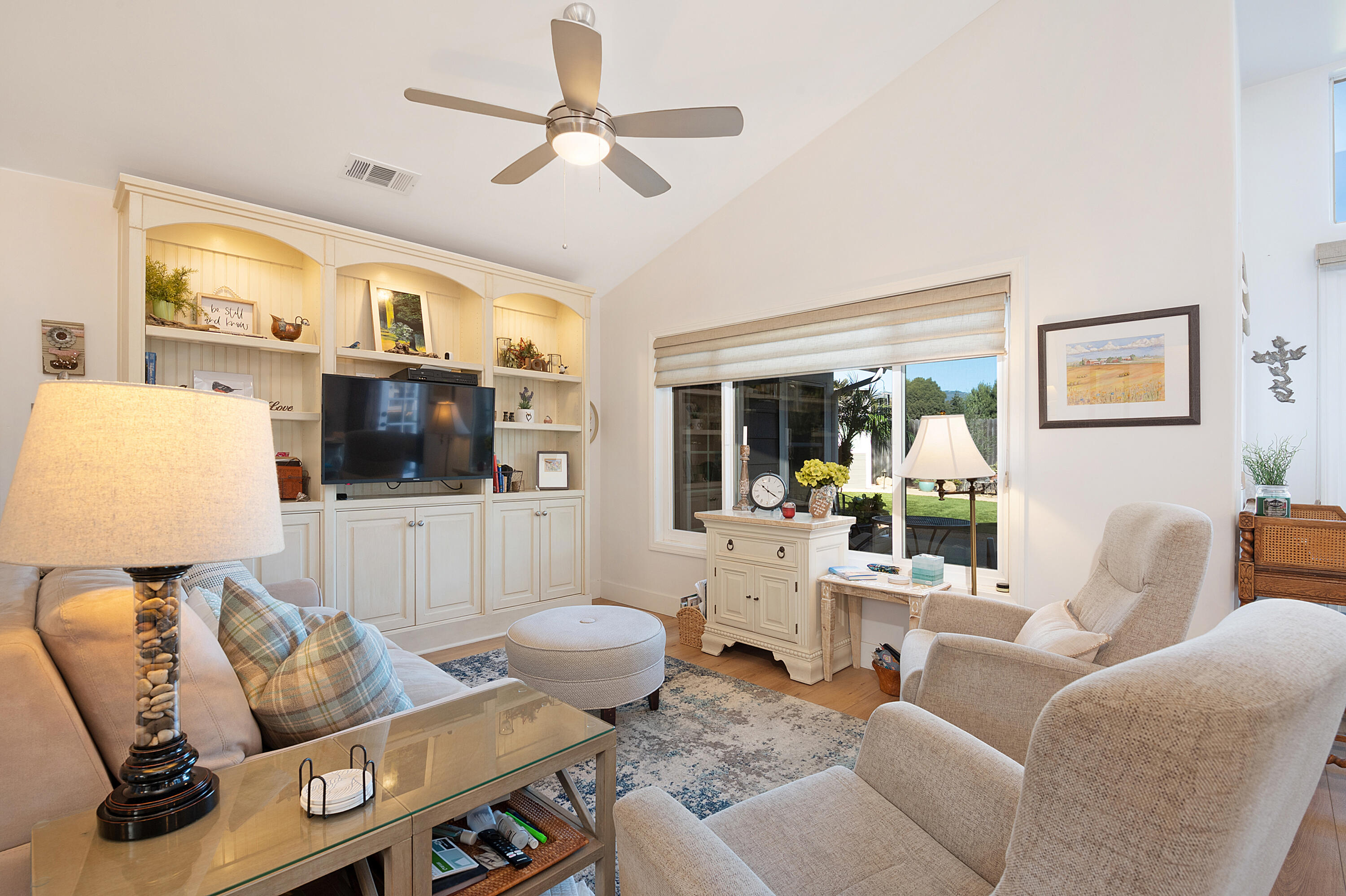 5000 Oak Ridge Road Santa Barbara, CA 93111 - Photo 8 of 31 Family Room