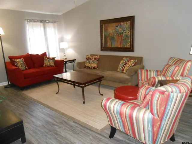 $1,300 | 7108 Gatewood Drive, Tyler, TX 75703