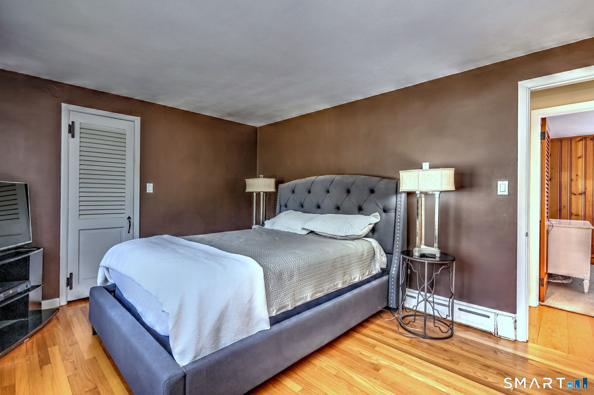 1085 Dunbar Hill Road Hamden, CT 06514 - Photo 22 of 39