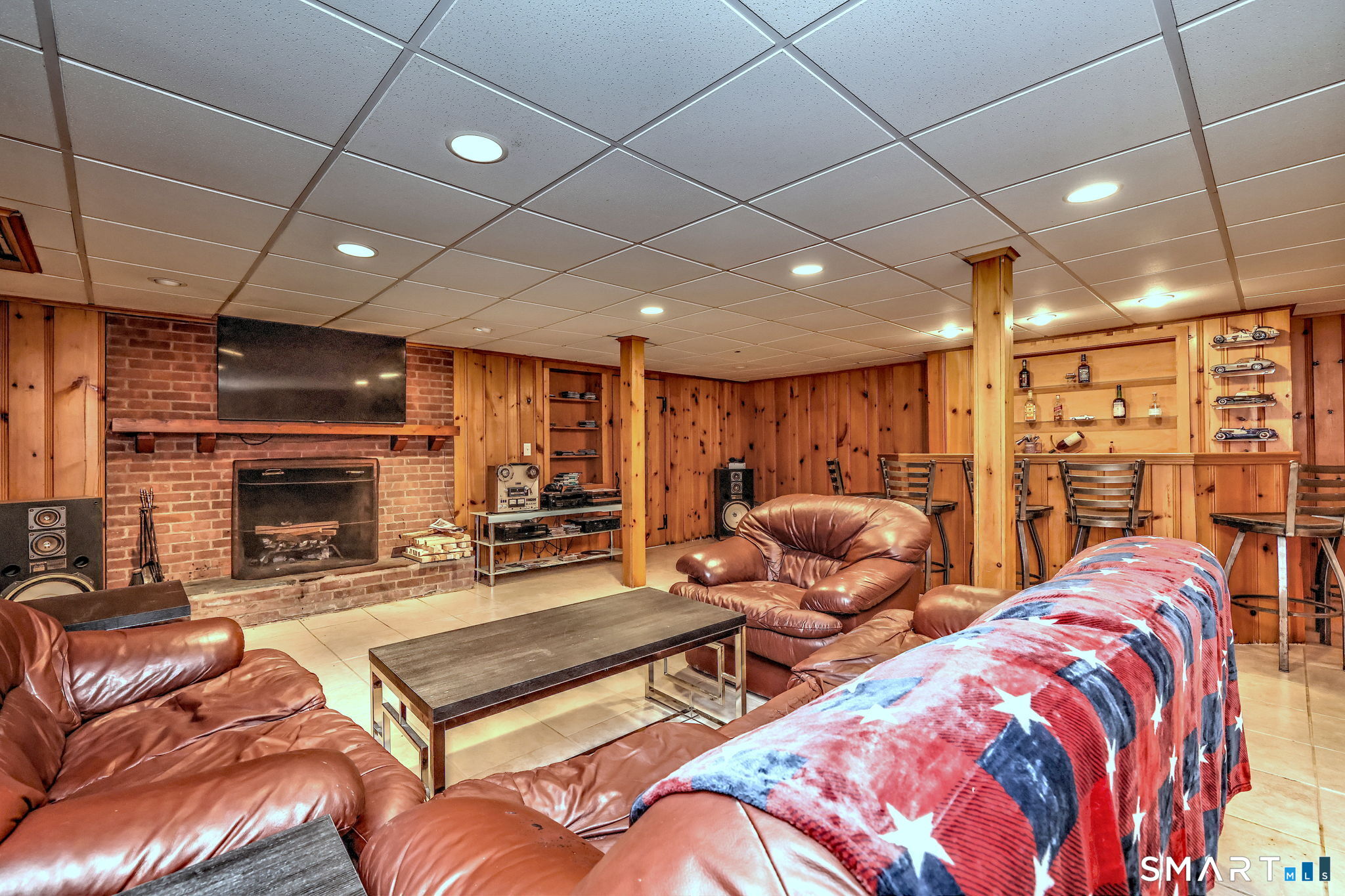 1085 Dunbar Hill Road Hamden, CT 06514 - Photo 28 of 39