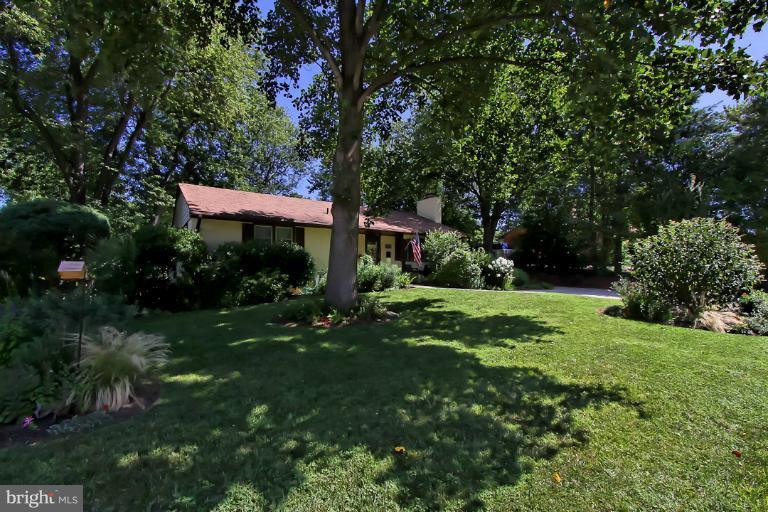 7502 Elgar Street Springfield, VA 22151 - Photo 24 of 30 Exterior (Rear)