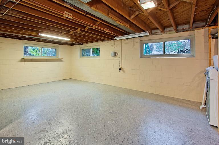 7502 Elgar Street Springfield, VA 22151 - Photo 28 of 30 Basement