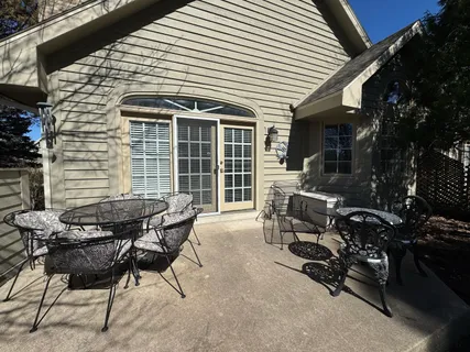 $450,000 | N21W24305 Cumberland Drive, Unit 38N, Pewaukee, WI 53072-5824