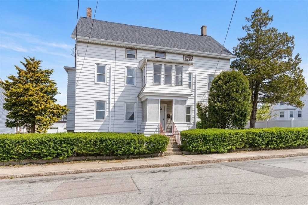 58 Downing Street Fall River, MA 02723 - Photo 2 of 38