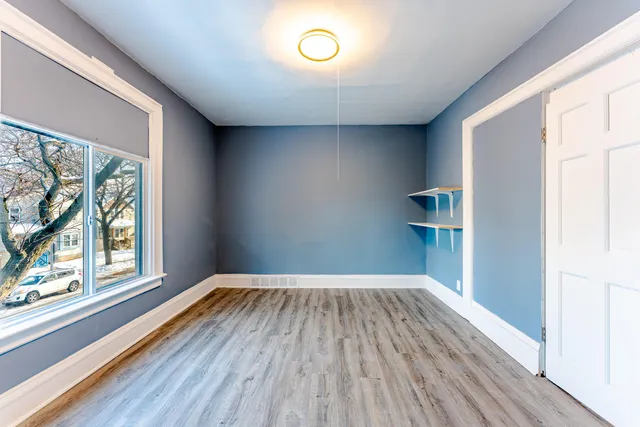 $285,000 | 1321 South 22nd Street, Unit 1323, Milwaukee, WI 53204