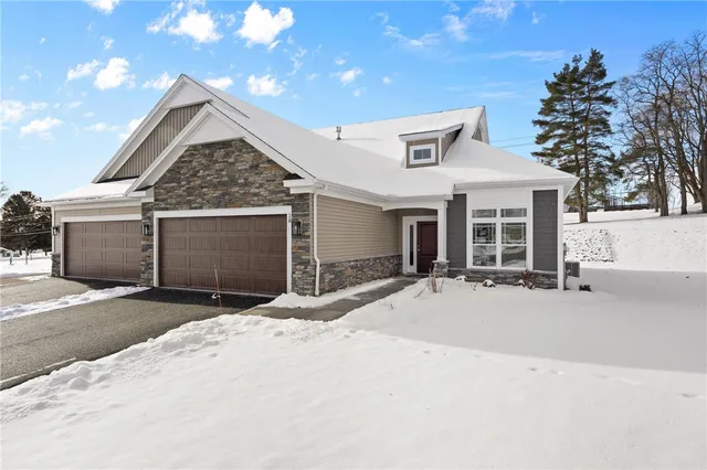 $608,500 | 7 Eagle Hollow, Penfield, NY 14526