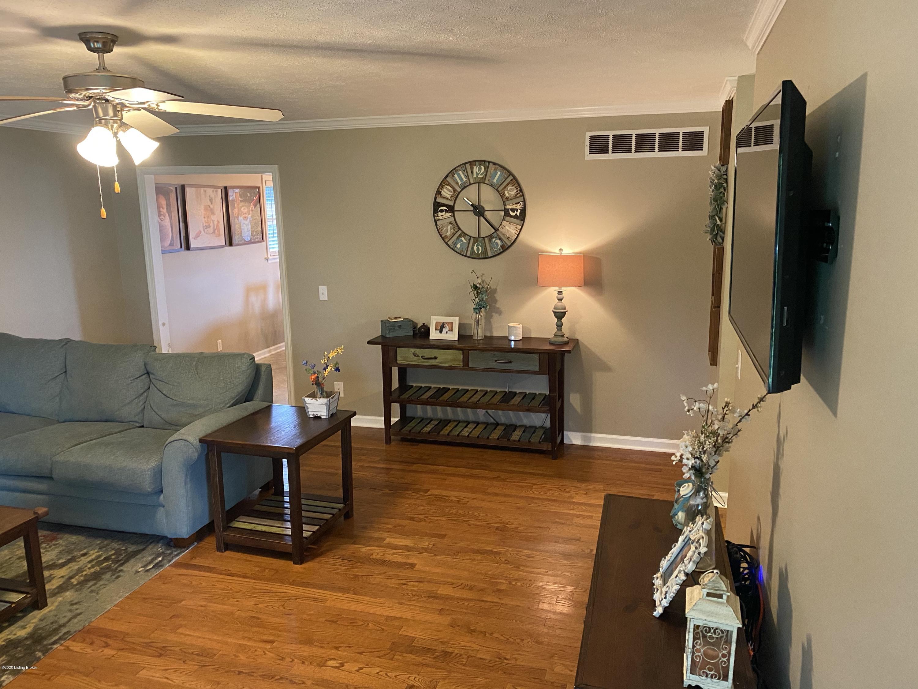 1524 Alton Road Lawrenceburg, KY 40342 - Photo 9 of 45 BCPJ5XyEQjG7DsrpM%vxXA