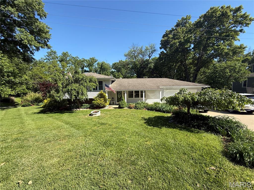 5419 Wenzel Road Alton, IL 62002 - Photo 2 of 4