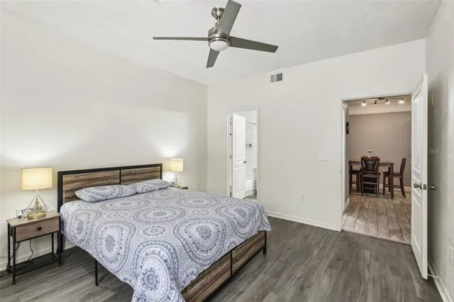 $2,000 | 17104 Carrington Park Drive, Unit 514, Tampa, FL 33647