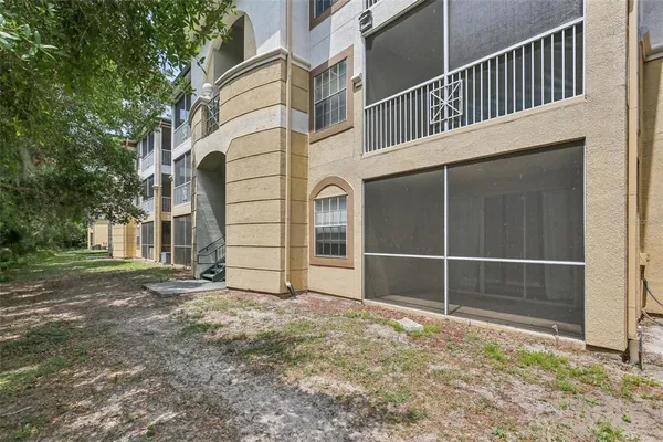 $2,000 | 17104 Carrington Park Drive, Unit 514, Tampa, FL 33647
