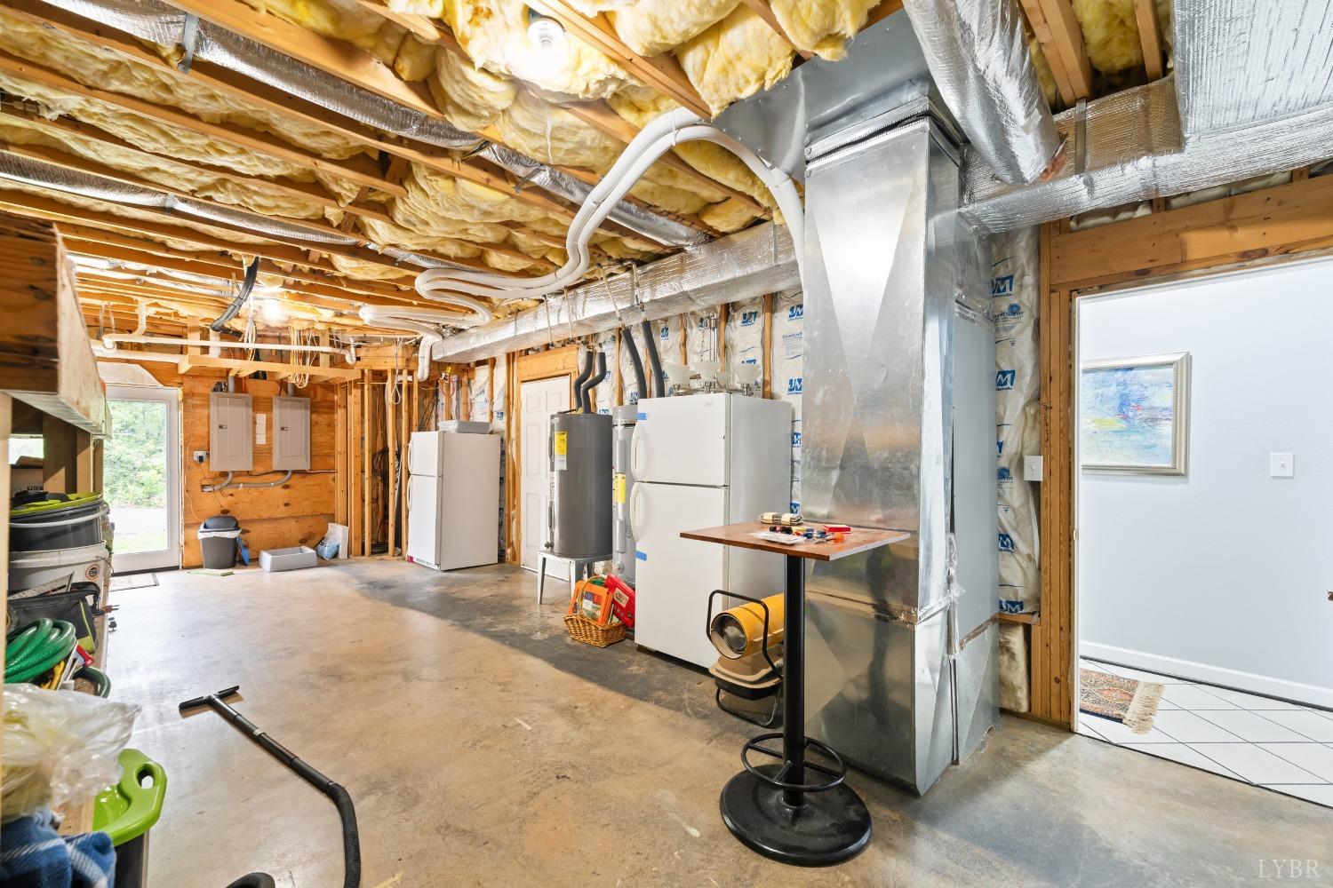 1136 Heavens View Drive Goode, VA 24556 - Photo 54 of 60