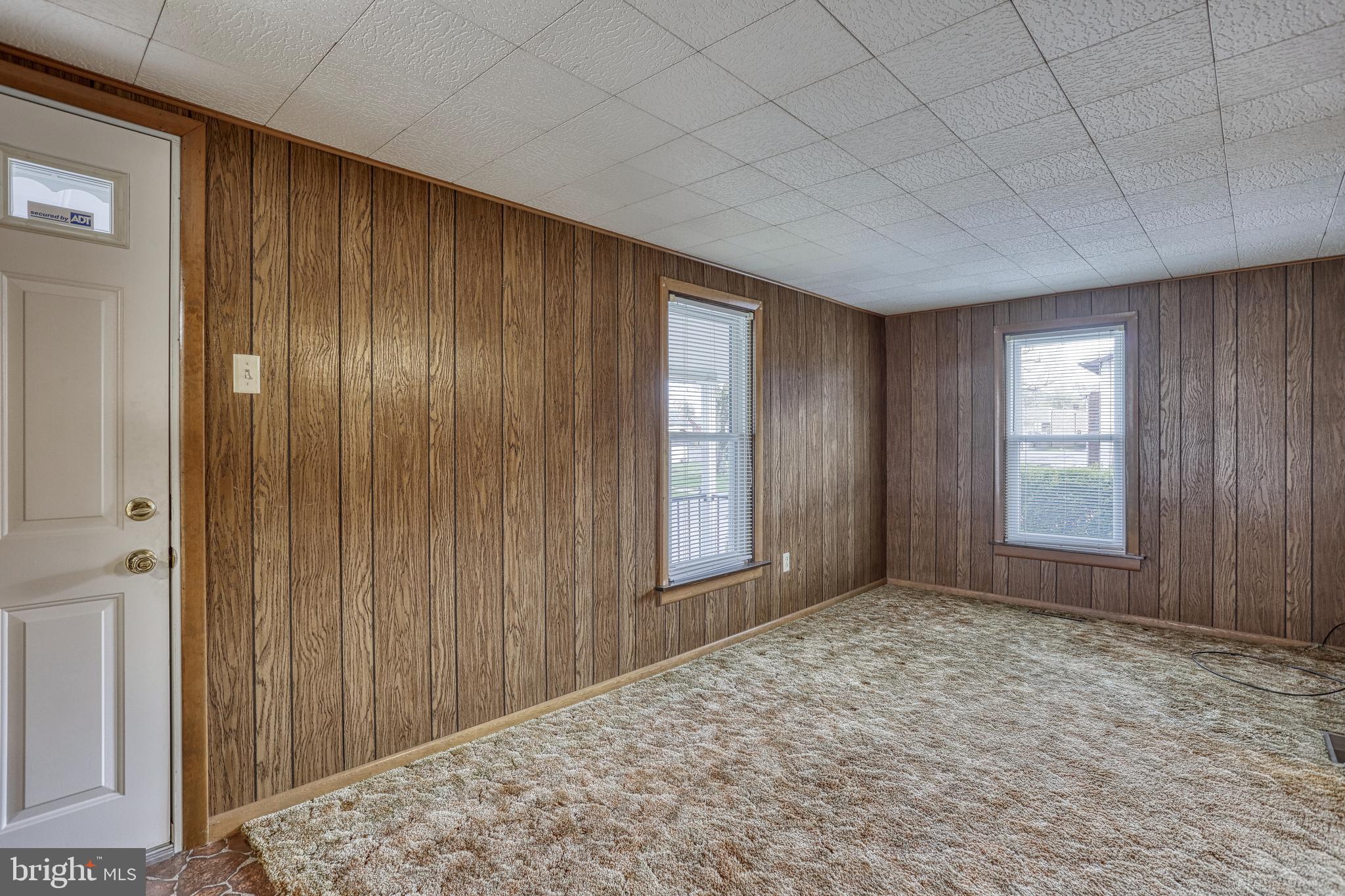 2149 Manor Road York, PA 17408 - Photo 13 of 38