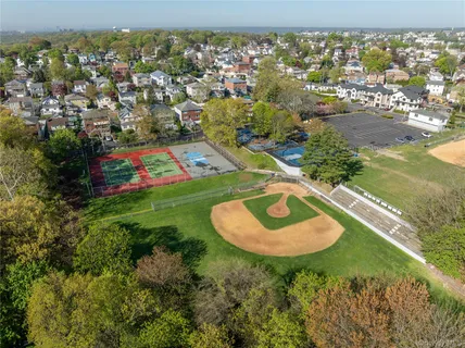 $1,397,500 | 7 Parkway East, Yonkers, NY 10701