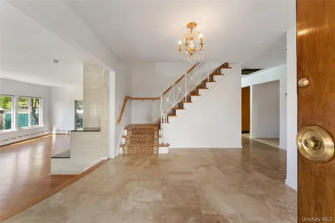 $1,397,500 | 7 Parkway East, Yonkers, NY 10701