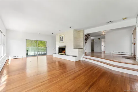 $1,397,500 | 7 Parkway East, Yonkers, NY 10701