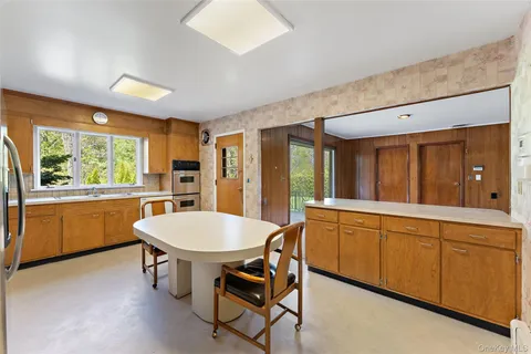 $1,397,500 | 7 Parkway East, Yonkers, NY 10701