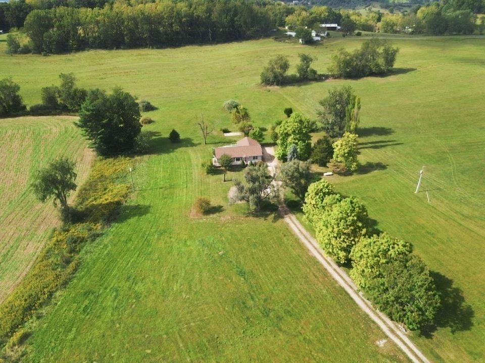 1593 Old Providence Road Raphine, VA 24472 - Photo 4 of 36 Gallery Image 4