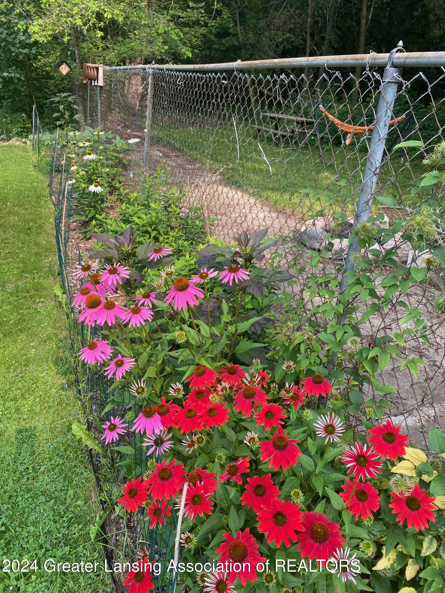 10186 North Shaytown Road Mulliken, MI 48861 - Photo 66 of 70 Spring Bloom
