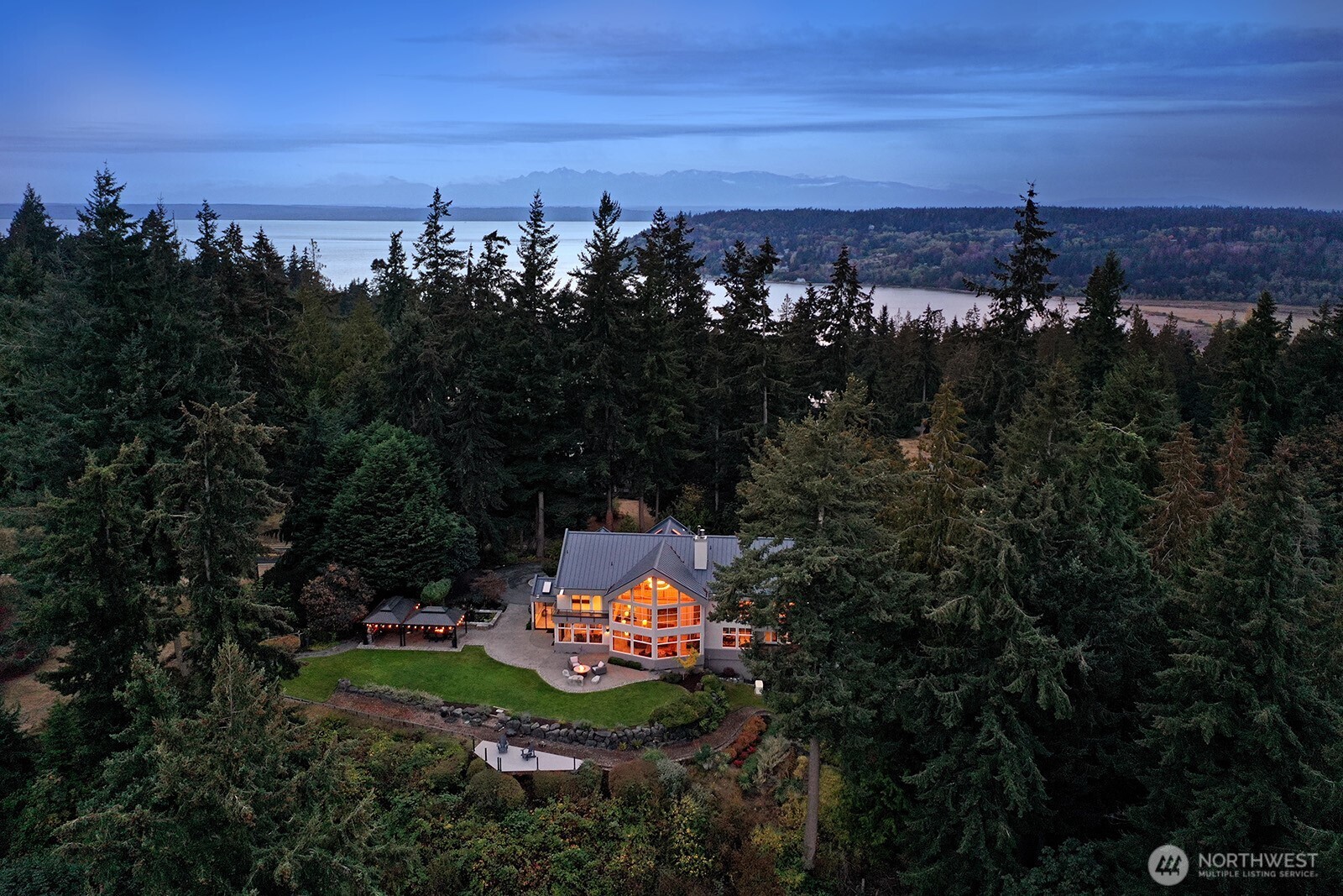 8045 Possession Road Clinton, WA 98236 - Photo 40 of 40