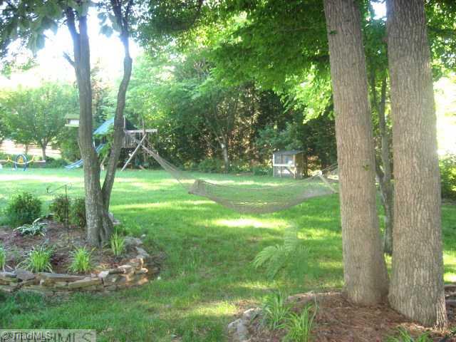 6330 Armsby Road Clemmons, NC 27012 - Photo 14 of 16 Exterior Back.