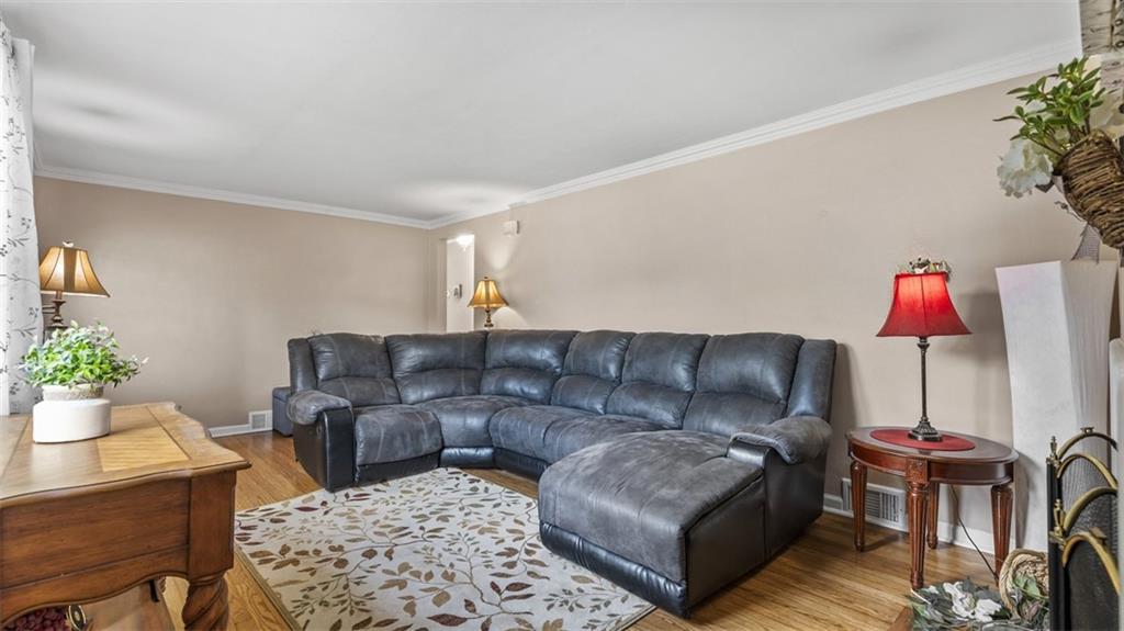 341 East McMurray Road Canonsburg, PA 15317 - Photo 18 of 33