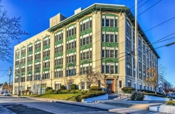 $3,000 | 1 Landmark Square, Unit 628, Port Chester, NY 10573