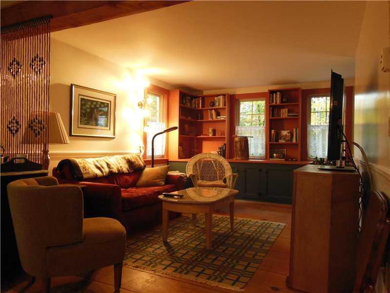 83 Dorr Road Wiscasset, ME 04578 - Photo 24 of 24 Living Room.