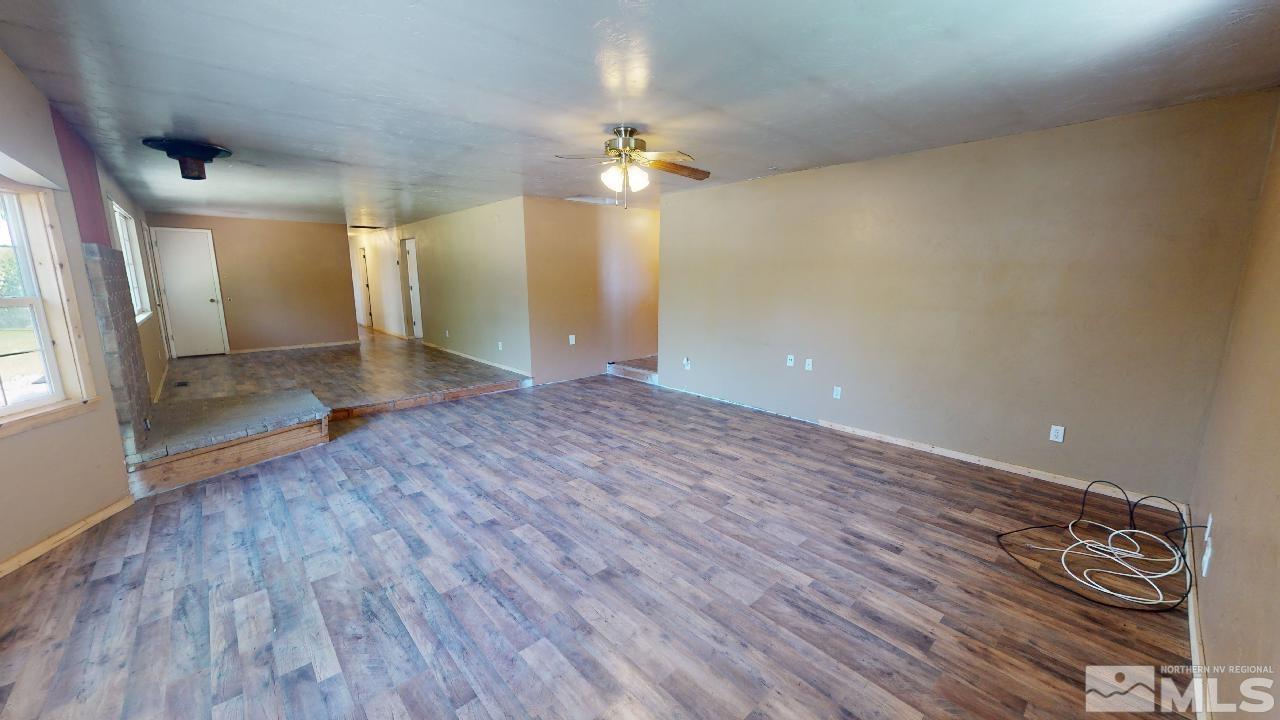 11630 Overland Road Reno, NV 89506 - Photo 12 of 38 Photo 12