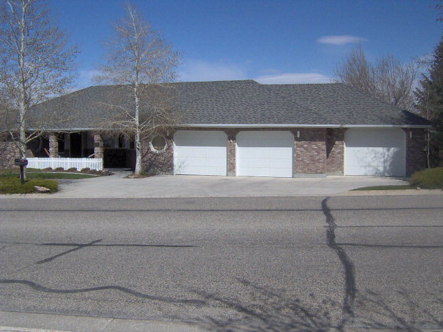 25 South Millhollow Road Rexburg, ID 83440 - Photo 1 of 1 Main View