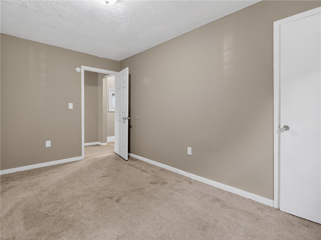 791 West Broad Street Rochester, NY 14608 - Photo 16 of 31