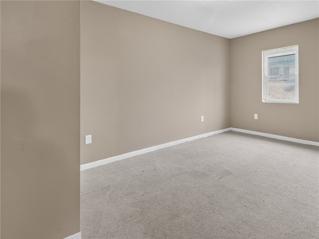 791 West Broad Street Rochester, NY 14608 - Photo 18 of 31