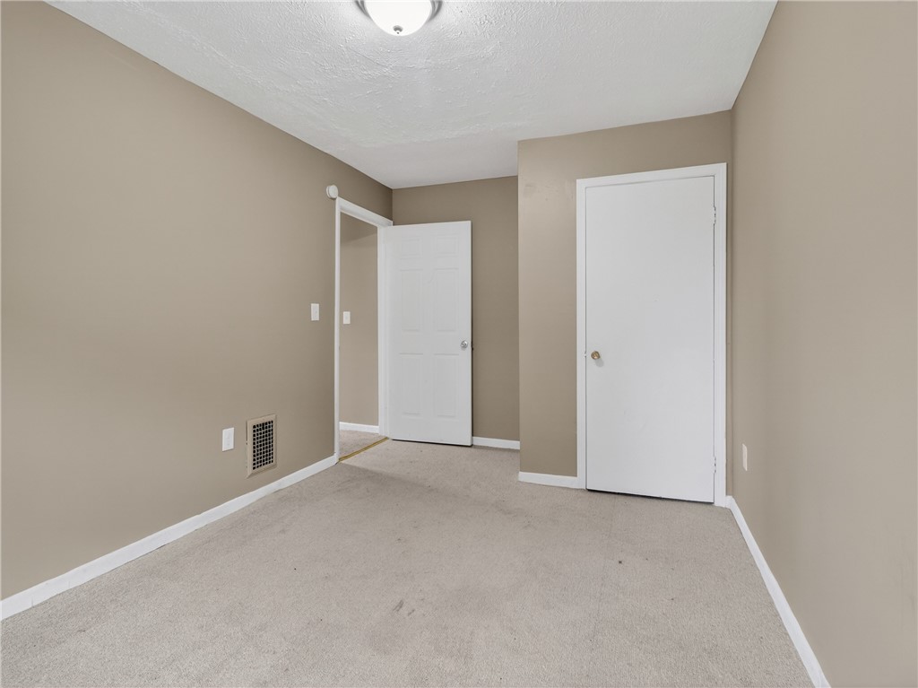 791 West Broad Street Rochester, NY 14608 - Photo 19 of 31